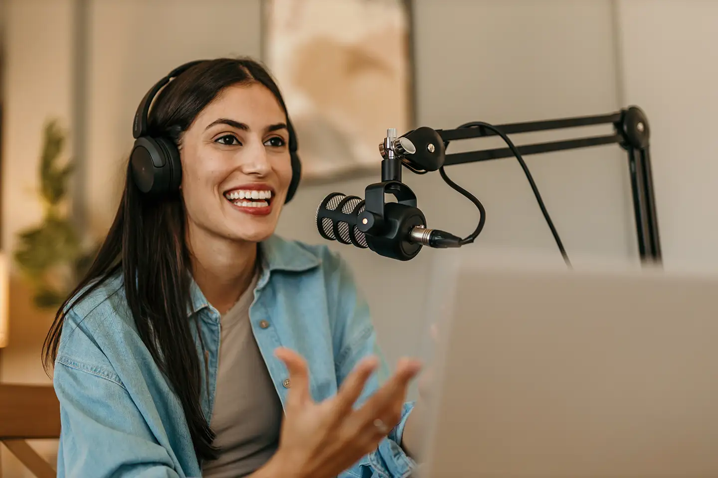 The Benefits of Podcast Transcription: Why You Should Consider Transcribing Your Episodes